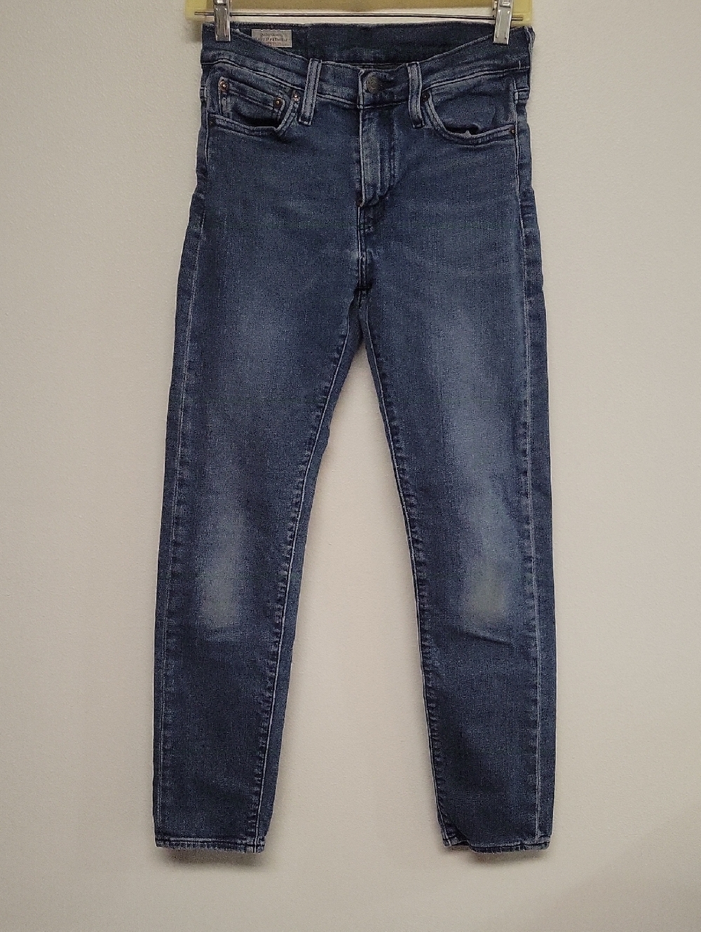 Levi's Women's Skinny Jeans in Dark Blue Wash